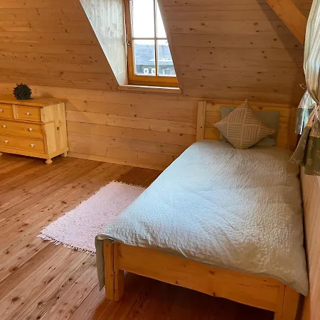Roubenka Vlci Hora Krásná Lípa